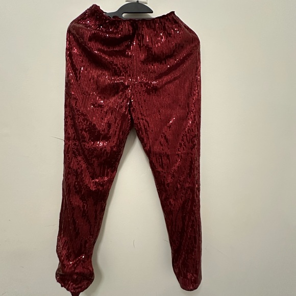 Red sequin mid-rise jogger pants size Medium BRAND NEW. NY & Co. - Picture 4 of 4